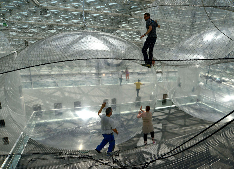 Illustration for article titled A Space-Inspired Floating Playground That Puts Visitors Into Orbit
